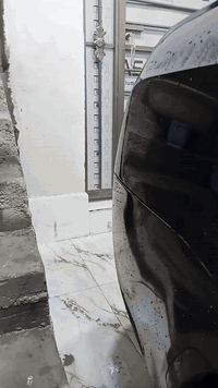 سلام عليكم البيع وباما 2013اصل رقم بغداد دوالي بسمي سنويته ٣١ سياره مكينه ٣٦٠٠وكيرطياره ٨ نمر سياره كفاله من الحادث من الصبغ جاهزه من حداده وتخم تاير تاير ويل بوليسي ١٨ ستدات وطوس سعر 160وبيه مجال رقم ***********
