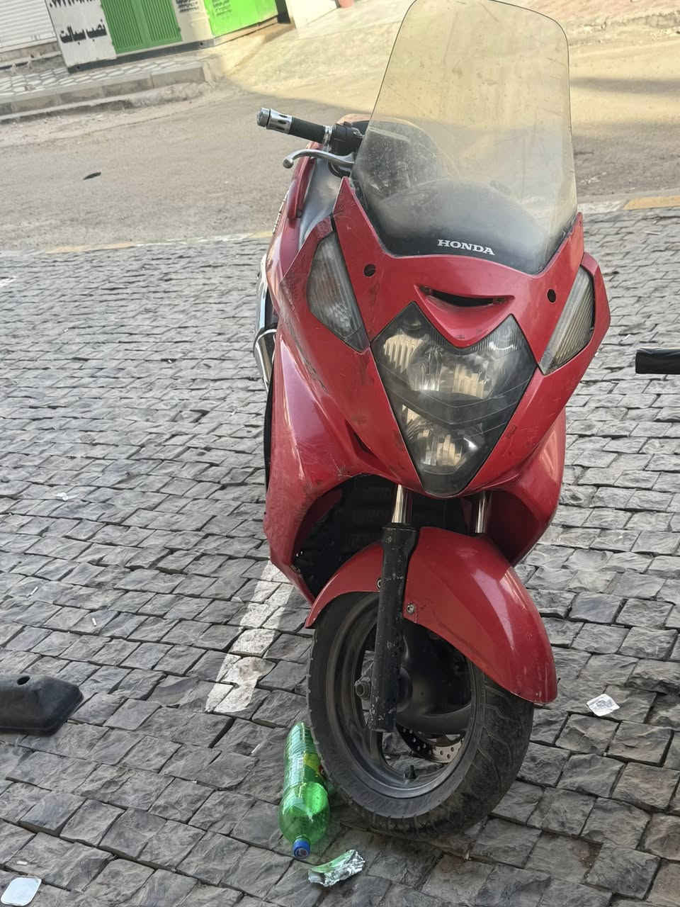 السلام عليكم دراجه سلفر بقلاوه
شغاله عوزها شويه ترتيب  السعر مليون وبيها مجال حك الجيه مكان البنوك الاتصال ***********

