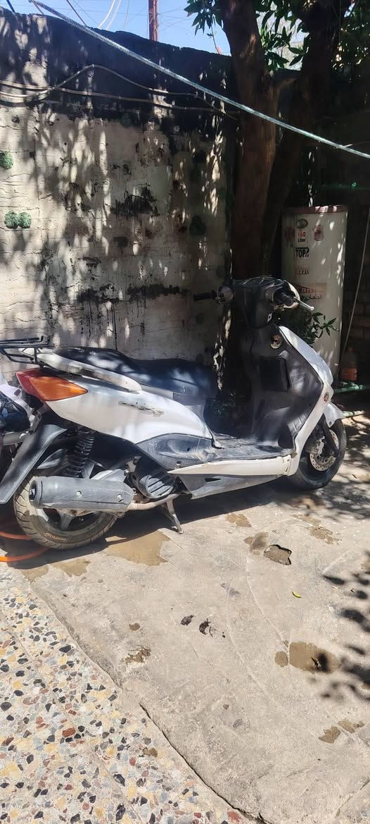 دراجه سكنس نثية للبيع الدراجه متروكه رادلها باتري وبلك والسن مال الروله سايف يراد تبديل روله. للبيع السعر خاص العنوان الحسينية شارع الخدمات


**إذا كنت صاحب هذا الإعلان وتريد حذفه لأي سبب، رجاءا أرسل رسالة إلى الدعم الفني**