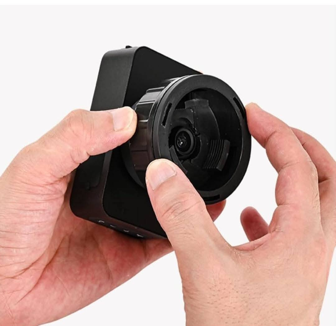 باله اوربي جديد غير مستخدم كامره ليلي نهاري ترهم الجميع النواظير استخدم بطاقات ذاكرة صغيرة تصل سعتها إلى 128 جيجابايت  للتسجيل المستمر، مما يضمن سعة تخزين طويلة الأمد لملاحظاتك.
دقة عالية 4K: استمتع بدقة 4K رائعة ورؤية محسّنة في الإضاءة المنخفضة مع عدسة التلسكوب الإلكتروني للرؤية الليلية هذه لإجراء ملاحظات واضحة ومفصلة.
سهولة التركيب: قم بتوصيل كاميرا العدسة العينية الإلكترونية بسهولة بالتلسكوبات  العدسات العينية من 22 مم إلى 46 مم من أجل التكامل السلس.
المراقبة في الوقت الفعلي: ابقَ على اطلاع دائم من خلال شاشة عرض ملونة بحجم 3 بوصات للعدسة الرقمية التي تتيح المشاهدة المباشرة وإجراء تعديلات دقيقة لالتقاط لقطات مثالية.
استخدام متعدد الاستخدامات: مثالي لالتقاط صور ومقاطع فيديو


**إذا كنت صاحب هذا الإعلان وتريد حذفه لأي سبب، رجاءا أرسل رسالة إلى الدعم الفني**