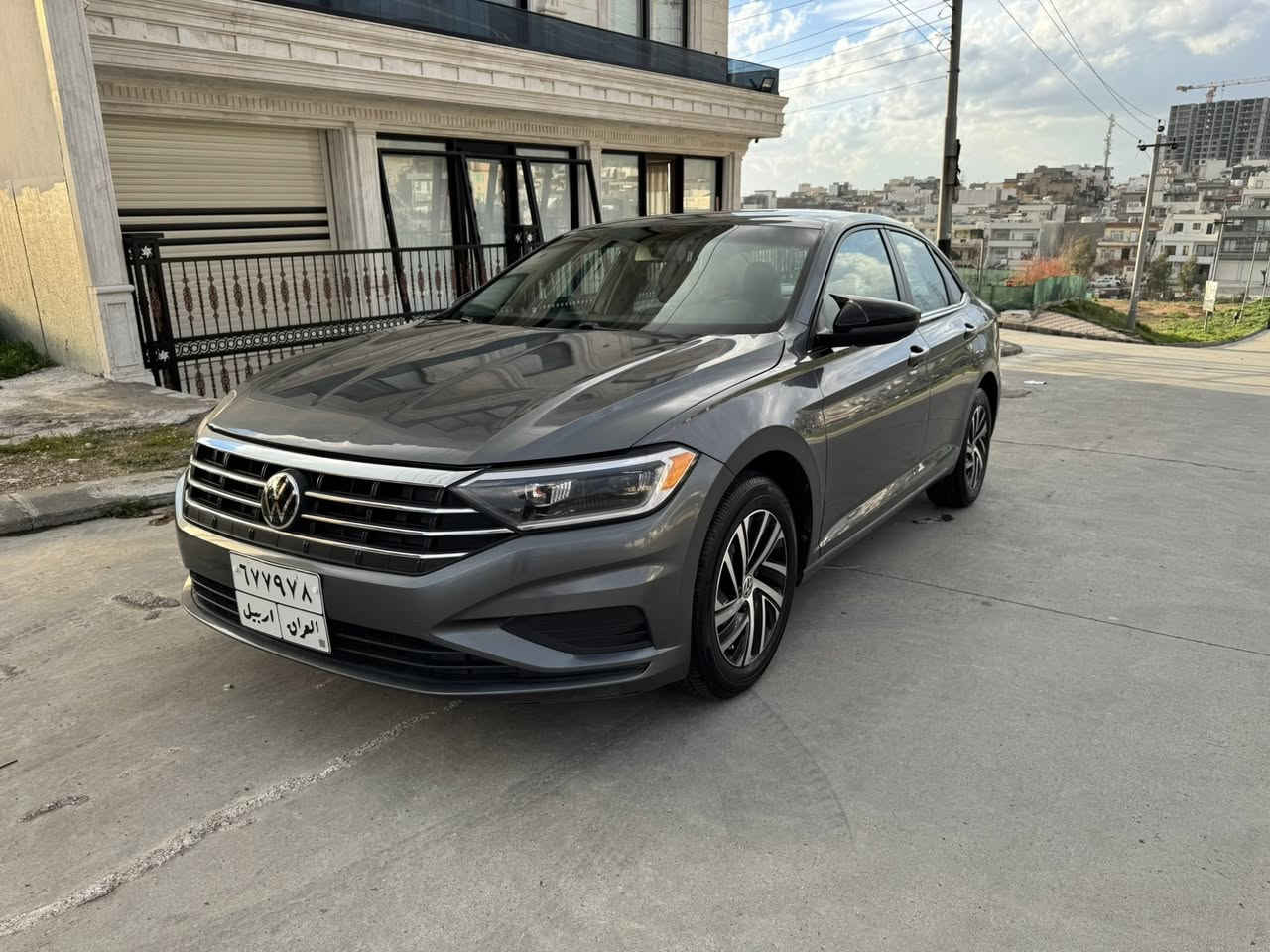 جيتا موديل 2019 فقط قطعه و نص صبخ بدون دعم بدون دواخل فقط نص بونيد مع نص قطعه سكن 
كدام رادار جهه يمين جهه يسار 
سوكان فوليوم تحديد سورعه شاشه بريك  دبل كير 
داخلها ليد 
مكينه 14 بدون توربو 
من گدام لورا مضبوط قوي 
سنوي مالته باقيله 6شهور 
هزه جديد مع براد للتحويل بدون شخط مابي كل مصرف 
سعر127$ مجال قليل 

جيتا موديل ٢٠١٩پارچه و نيويك بوياخ بي ده عم بي ناورگرتن بي ئيرباگ نيوه ي بونيت چه مه لغي سكن 
رادار بيش دوا ئه ملاو لا سوكان ڤوليوم تحديد سورعه شاشه بريك به سمه ئوتو پارك ئيكو ده بل گير 
ناوه وه ي كراوه به ليد داش بل به رگي ده رگه 
مه كينه ي ١٤ توربو نه كراوه ته وه پيش دوا زور توندوو توله 
سه نه وي ٦ مانگي تيا ماوه هه زه ي تازه يه به رادي كراوه بو ته حويل كردن 
بي شوخت بي سارد يه ك دينار مه سره في نيه سعر ١٢٧ $ مجاليكي كه م 
رقم موبايل ***********
