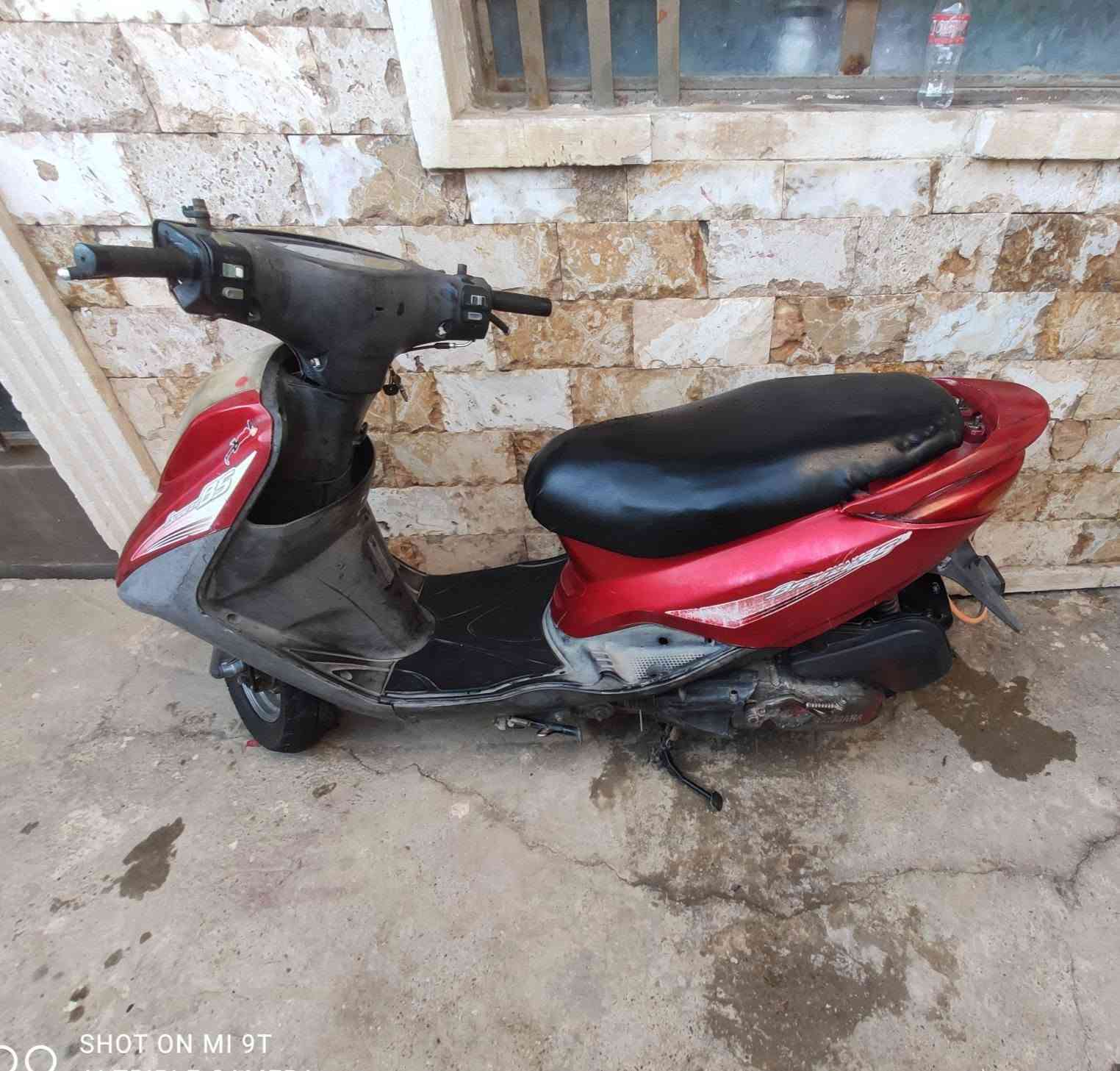 سلام عليكم بريز للبيع
كامله نقص باتري فقط 
متوفر واتساب *********** 
سعر 500 وبيها مجال 
مكاني بغداد 
كفرات مختومه ختم واحد
