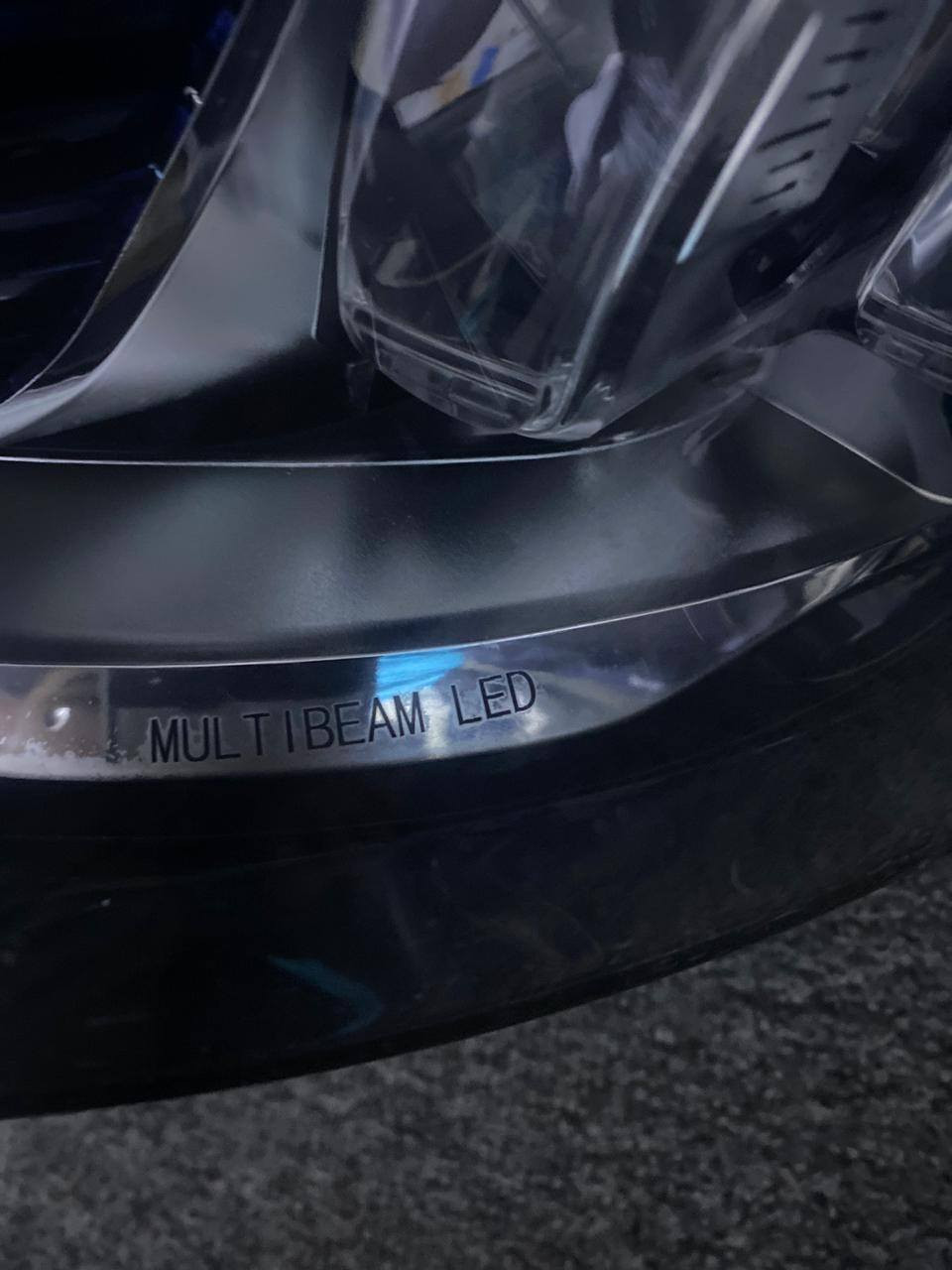 � كلوبات Mercedes C300 2016 MULTIBEAM LED وكالة 🔥

للبيع كلوبات مرسيدس c63s موديل 2016 نوع MULTIBEAM LED الأصلي (فئة عالية)

📌 التفاصيل:

 • كلوب يشتغل 100% قوي ونظيف 👍
 • كلوب ثاني يحتاج تصليح (ينفع قطع أو تصليح) ❌
 • بيهن تغبيش خفيف بسبب رطوبة 

💡 هذا النوع MULTIBEAM مرغوب وغالي (مو عادي ولا هالوجين)

💰 السعر: 750,000 دينار قابل للتفاوض البسيط
📍 المكان: بغداد _قرب مرور التاجيات 
ه‍/  *********** متواجد واتساب
