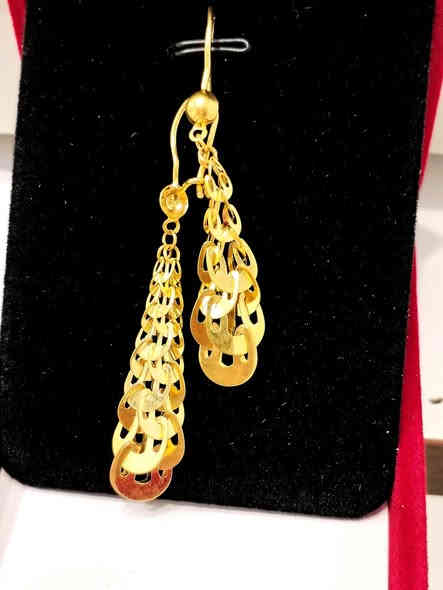 تراجي نسائي ايطالي
الوزن ٣،١١ غرام
السعر٥٧٥ الف
 محافظه بابل صياغه نزار المومن ***********
يوجد توصيل لكل المحافظات العراق
