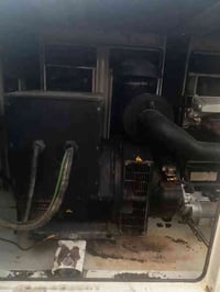 مولد بيركنز 100 • مولد بيركنز 45 • رمادي