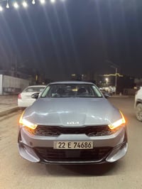 للبيع k5 وارد امريكي  حادثها جاملغ وشوية من البنيد  مواصفات  كامرة  شا...