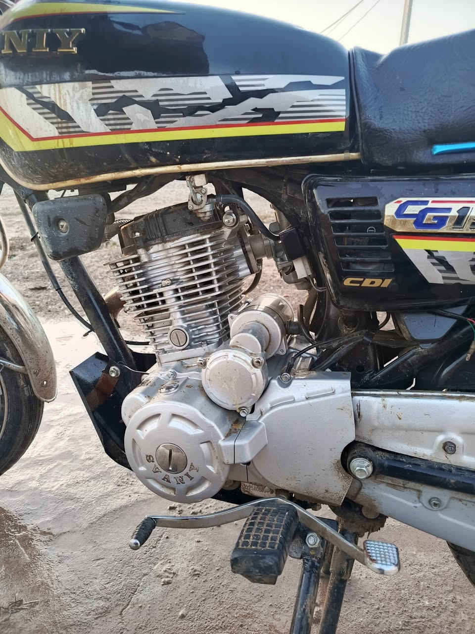 سيفان سولنيك للبيع
موديل2025
محرك150
بي منفيس
سويجين بصمه
تشغيل عن بعد
مكان جنوب الموصل (قرية السفينة) 
رقم الهاتف *********** متواجد خط وواتساب
