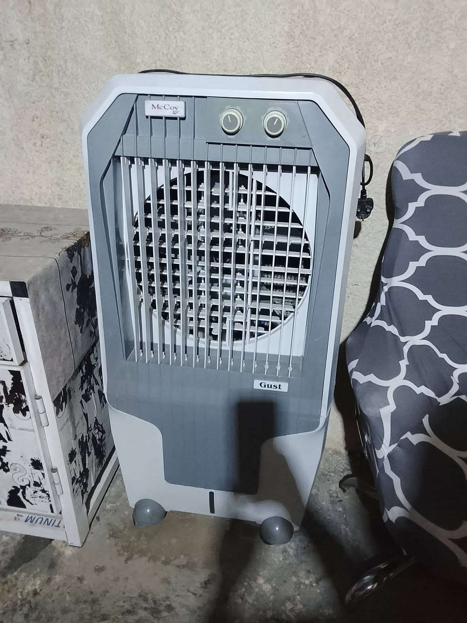 للبيع كونفيره ب75تعاليك قمصان وبناطير 25 كنتور 125 
بغداد حي سومر


**إذا كنت صاحب هذا الإعلان وتريد حذفه لأي سبب، رجاءا أرسل رسالة إلى الدعم الفني**