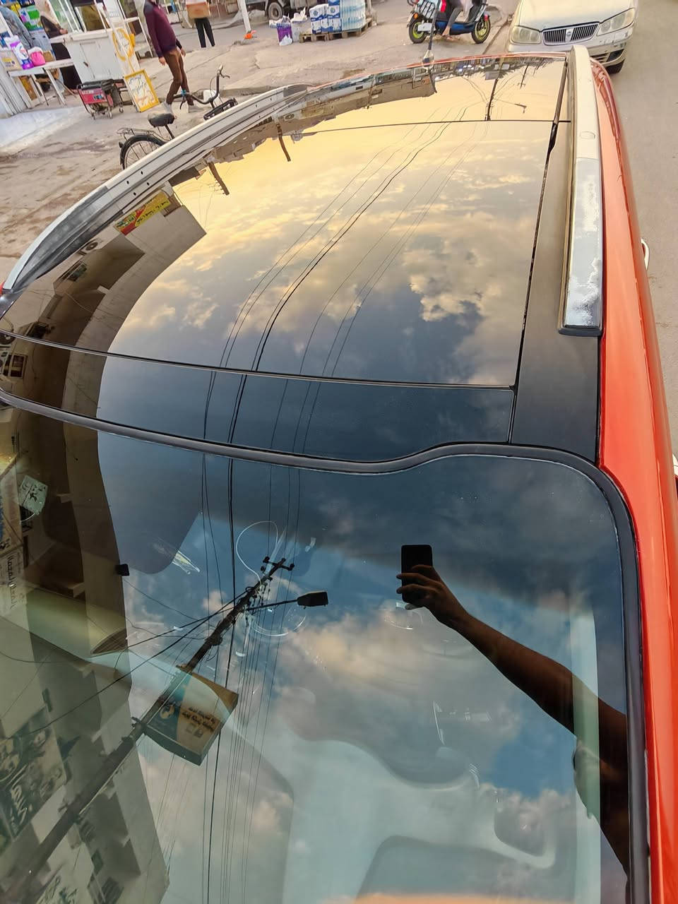 السلام عليكم
سبورتج 2015 خليجي 

السياره مكفوله كفاله عامه من الصبغ والتبديل والفتح عدا بارد صغير ممبين اسفل الصندوق بدون قطره صبغ 

كير محرك كفاله شرط الفحص كهربائيات كلها شغاله على وضع الشركه السياره مملعوب بيها تخم تاير بيها جاهزه تبريد تدفئه كامله السياره

ماشيه 112 حقيقي

المواصفات 

بنوراما

تحكم استيرن 3 جهات

مثبت سرعه

نضام Eco

البلوتوث 

كامره بلاديه 

مرايه اوتو دم 

حساسات خلفيه

كشاف ضباب

5 ويل 

السعر 168 

الشراي يتصل واني حاضر مكان السياره بغداد الشعب

*********** متوفر واتساب هم
