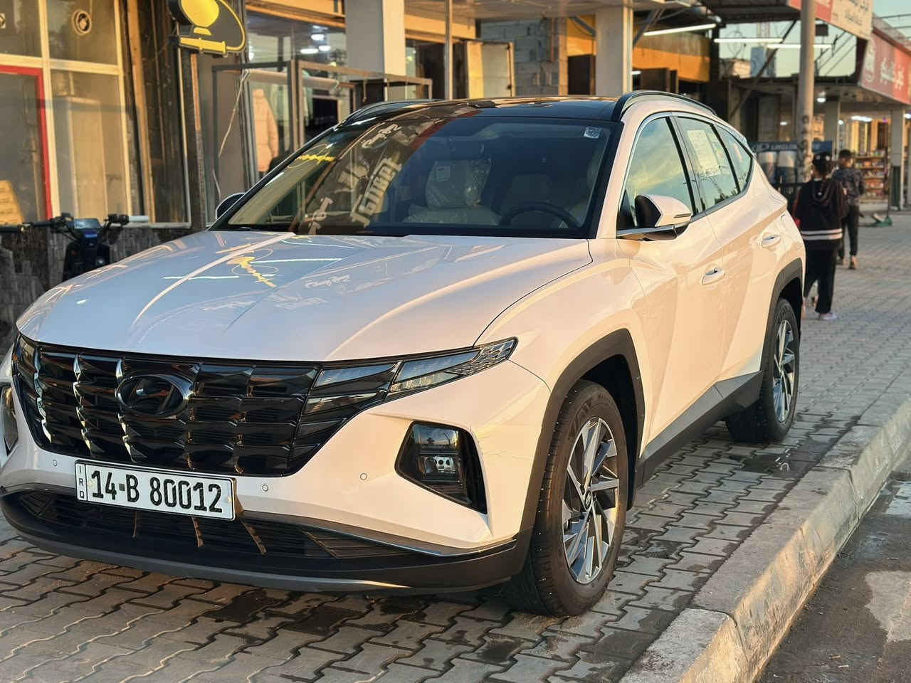 سلام عليكم توسان مديل 2024ماشيه13الف كفاله عامه خليجيه فول الهاتف***********العنوان البصره التنومه السعر 240وبيهه مجال بصيط
