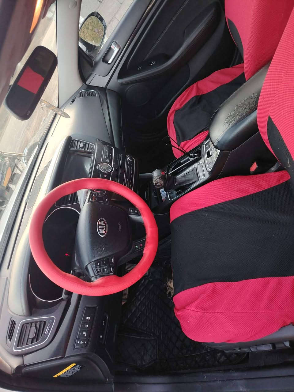 يالله سلام عليكم من رخصت الادمن كيا كادنزا 2013 كوري  كفاله عامه سياره جديده رقم بغداد باسمي فول مواصفات تبريد ثلج تتفئه نار مكينه وكير كفاله عامه تخم تاير بيه بارد شبر بل باب سايق سياره مال جناي مكينه 4 سلندر. اي ستفسار اتصل *********** مكاني بابل مشروع المسيب. السعر 128 وبيه مجال حك الجيه
