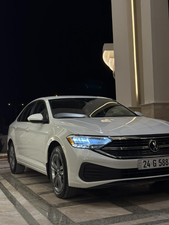 جيتا 2024 SE
ضرر جاملغ الخلفي فقط.   الايربكات كلها سليمه 
كشنات جلد تدفئه هي مواصفات ال SE رقم شاصي والسونار مرفق مع صور 
الشراي عل واتس ***********
