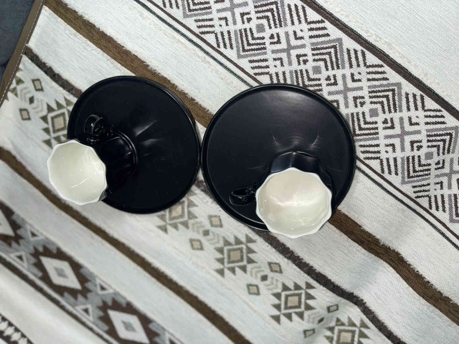 فناجين او كوابة خاص لضيوف دزاين حديثة السيت متكون من ٦قطع سعر السيت ١٣ ألف. محل البركه للفرفوري سامراء دوانم المعمل شارع المكاتب قرب جامع الحمزة مقابل ماركت مروان يوجد توصيل داخل سامراء ٢٠٠٠ وخارج سامراء ٥٠٠٠ رقم الهاتف ***********
