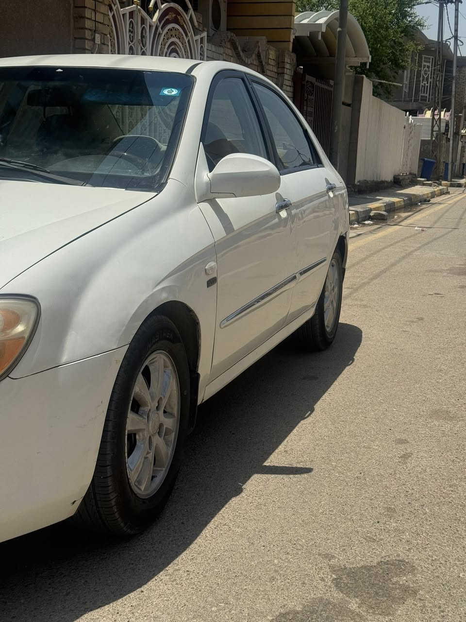 سيراتو خليجي موديل ٢٠٠٧.
مكينه تجفيت جديد بي ضمان سنه يم الفيتر ، الكير بحاله ممتازه ، 
بيها قطع صبغ موضحه بالسونار بالصور ، بيها كم ملاحضه افهمك بيها عند الاتصال سعرها 77$  للاستفسار الاتصال ***********
