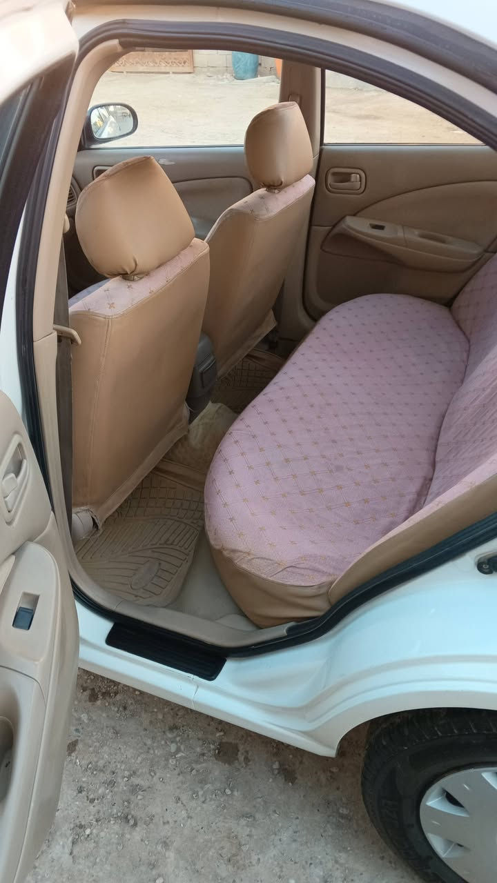 للبيع نيسان صني 2009 ياباني رقم بغداد باسمي كير محرك حداديه تدفئه تبريد مكفول بها صبغ بدون دواخل مكان السياره سامراء الهاتف***********
