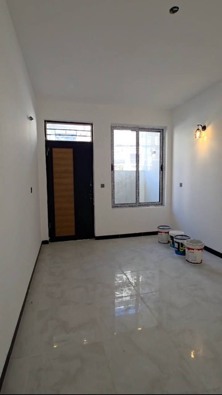 يعلن مكتب حمورابي للعقار
للبيع مساحه 100 متر واجهه 5 ضلع منفصل
حي الجهاد  ديوان المخابرات خلف شارع 60
بناء حديث تسليم مفتاح 🔑 
يحتوي على استقبال ومطبخ وثلاث غرف نوم و2صحيات
للاستفسار الاتصال *********** يوجد واتساب 📞
#عقارات #للبيع #منزل #اكسبلور
حمورابي للعقار ومقاولات البناء
