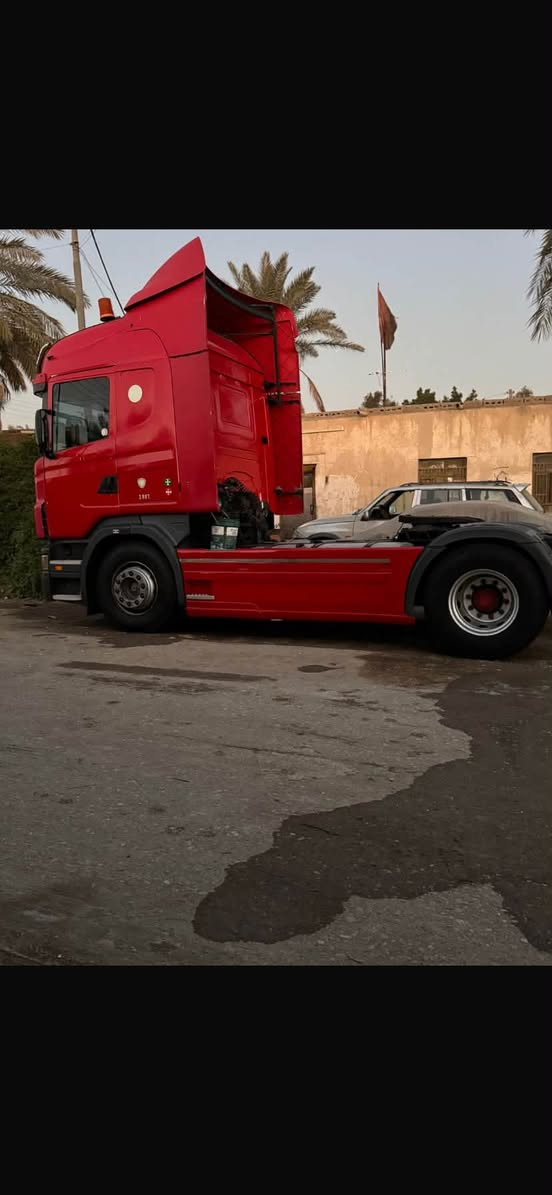 السلام عليكم سيارة للبيع سكانيه موديل 2007 مكفوله حجم (420R) كير 1000 اوتماتيك سنويه ل 2027 رقم دهوك بسم عربي تحويل فول مواصفات للاستفسار (***********) مكان السياره بصره اني مكلف بل نشر
