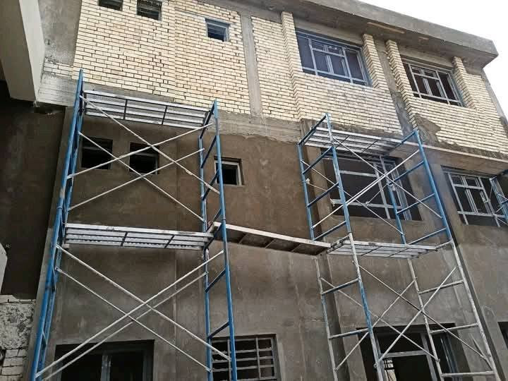 متوفر كادر لبخ جص وبورك  واسمنت ..
جص ٣٥٠٠ 
البورك ٢٠٠٠ .
تشميع ١٠٠٠ .
تصفير سمنت بورسلين ٣٥٠٠
سمنت خشن وناعم  ٥٥٠٠ .
سمنت ناعم ٤٠٠٠
زائد تنضيف البيت علينه .
***********
