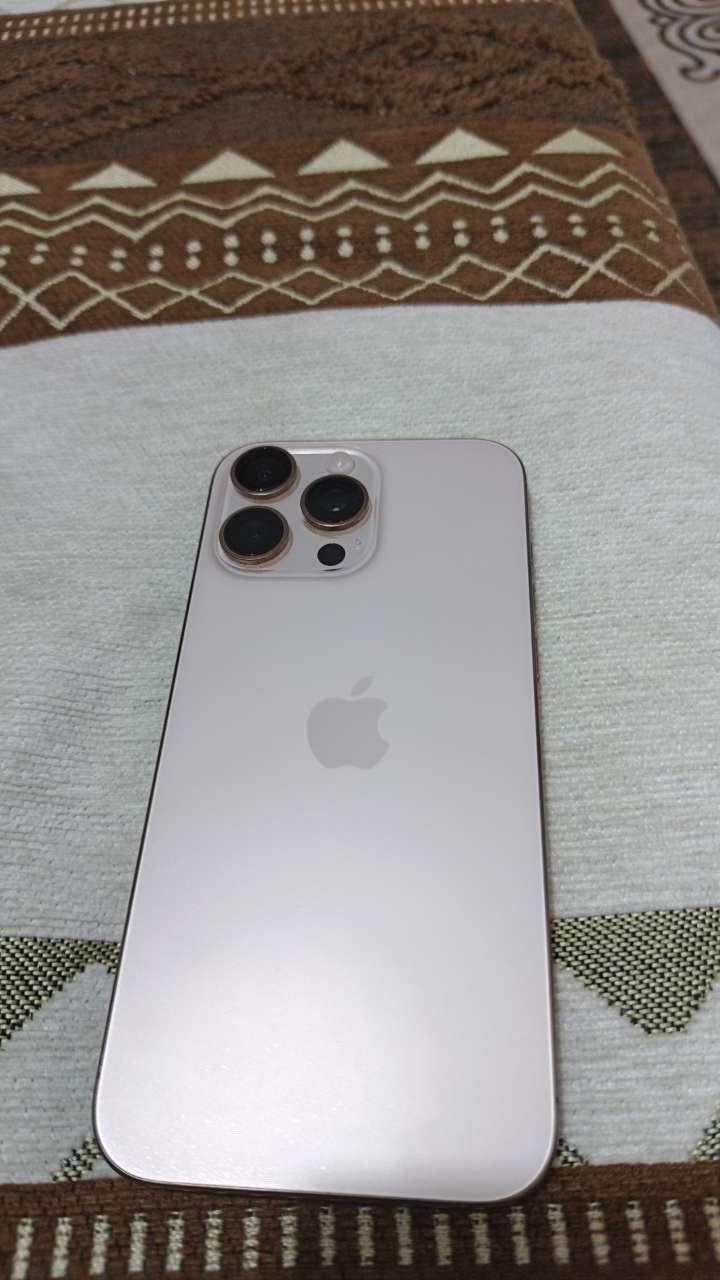 سلام عليكم
ايفون 16 برو ماكس 
بطاريه 100 جديد 
شخط واحد مابي 
كارتونه وشاحنه ويا 
سعره 1450 
مدينه الصدر 
***********
