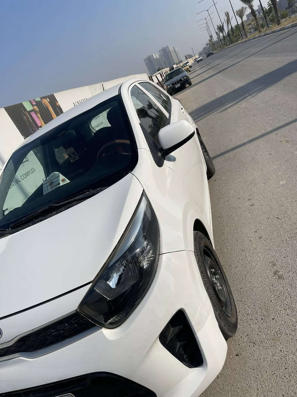 بيكانتو 2019 
وارد كوري خليجي
شاشة ابل كار بلي 
كاميرا خلفية واضحة 
حساسات 
بلوتوث حاكية 
منفذusb
شاشة اعطال
سويج  عدد ٢
كير مكينة مكفولات
تبريد ثلج
بيها طخات راجعة بارد
كامل كلشي تايرات ودهن جديد
رقم سليمانية تحويل شوكت متريد
المكان بغداد حي الجهاد
السعر ٩٨وبيها مجال
الرقم 

***********
