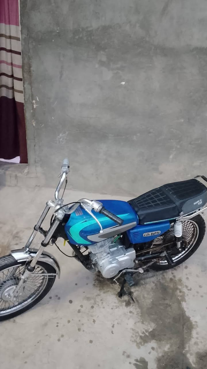 سلام عليكم دراجه كلك  لبيع 350,,,,,,,,***********
