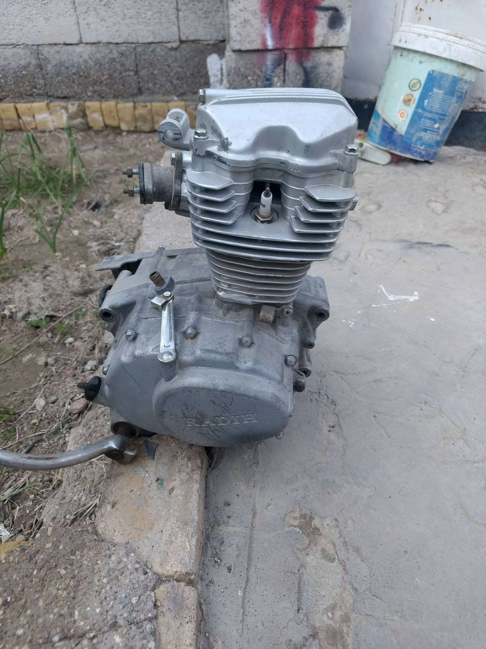 السلام عليكم غراض مستعملات مكينه15 مكاني كوت سيد شاطي رقمي ***********رمش وانا اخابرك
