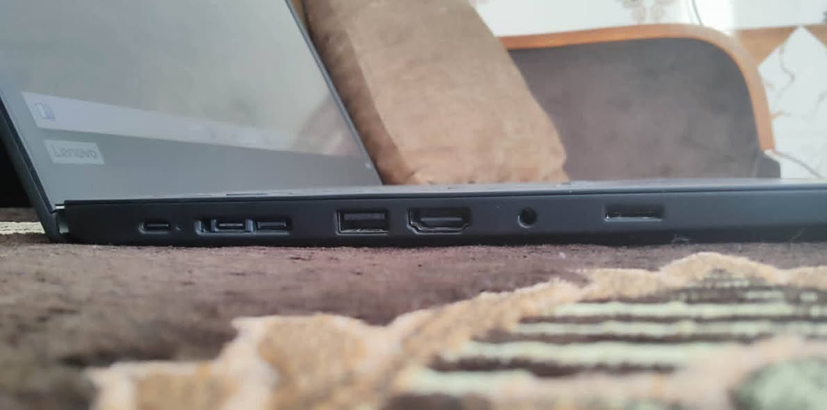 السلام عليكم
Lenovo ThinkPad T495 لأستخدام Premiere/Photoshop/AutoCAD/3DBlender
حجم شاشة 14 FHD

CPU RYZYN5pro 3500u معالج جيل عاشر
رام 16GB کیکا DDR4 
SSD 256GB هارد
GPU 7GB shared +كرت شاشه  AMD VEGA8 کیکا 2
يجي وندوز 11
 حزمة أوفس (الورد والأكسل ) 

السعر 275 موجود خاص


**إذا كنت صاحب هذا الإعلان وتريد حذفه لأي سبب، رجاءا أرسل رسالة إلى الدعم الفني**