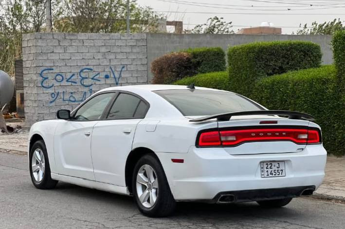 السلام عليكم جارجر رقم اربيل للبيع موديل 2013 السيارة بيها صبغ احزام السيارة كير ومحرك واكسن شرط عربانه خلفي جديد تخم تاير جديد السيارة خير من الله السعر 125وبيها مجال للطيبين  شرط الوكالة والتحويل *********** بيها واتساب
