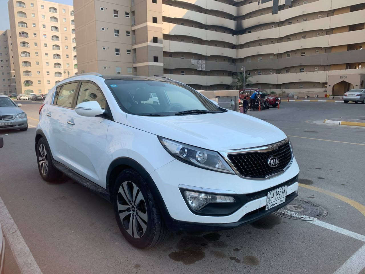 السلام عليكم كيا سبورتج وارد كوري موديل ٢٠١٢ مكفوله من الصبغ فول مواصفات بصمه وبانوراما فول رقم بغداد مكينه ٢٤٠٠ جي دي اي جاهزه تخم تاير تبريد كوله شغال السعر ١٢٨ موبايل *********** مكاني شقق بسمايه
