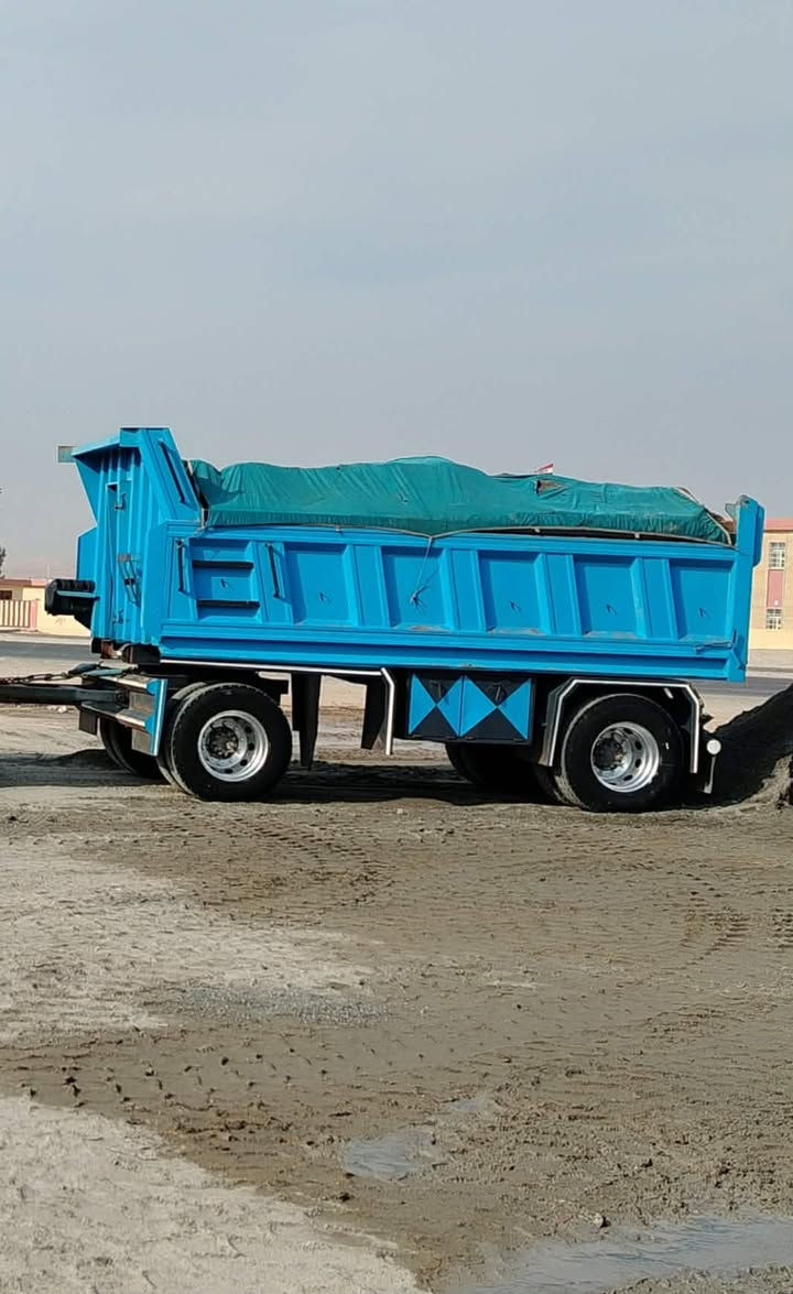 مقطورة للبيع فصال جديد طخم تاير السعر 85 مع مجال ***********
