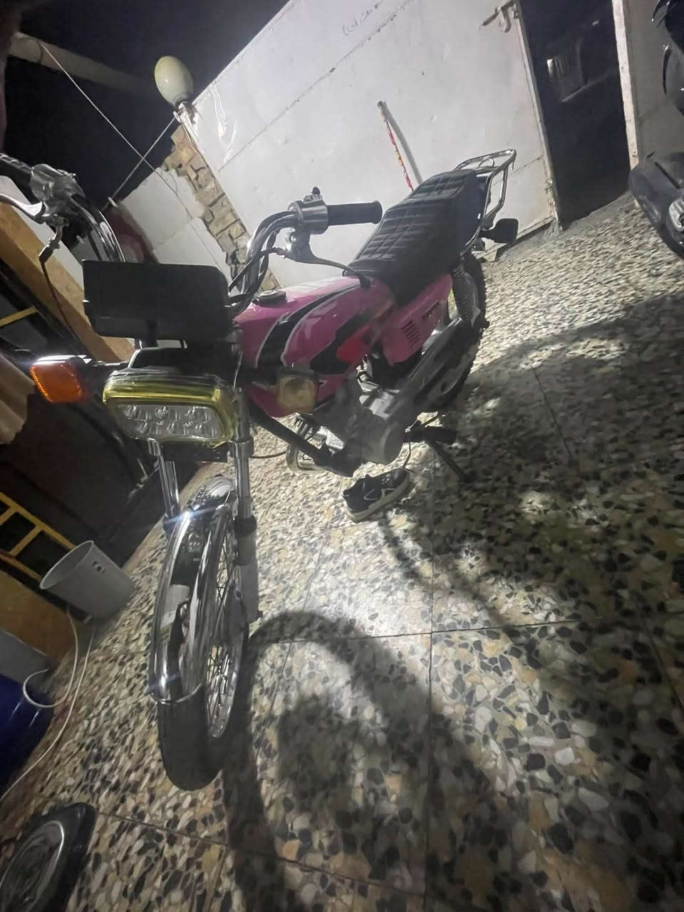 ايراني ٤كير جديدة برغي ممفتوح بيها بدون اوراق مرواس بأيراني ٥كير سلف مكان بغداد


**إذا كنت صاحب هذا الإعلان وتريد حذفه لأي سبب، رجاءا أرسل رسالة إلى الدعم الفني**