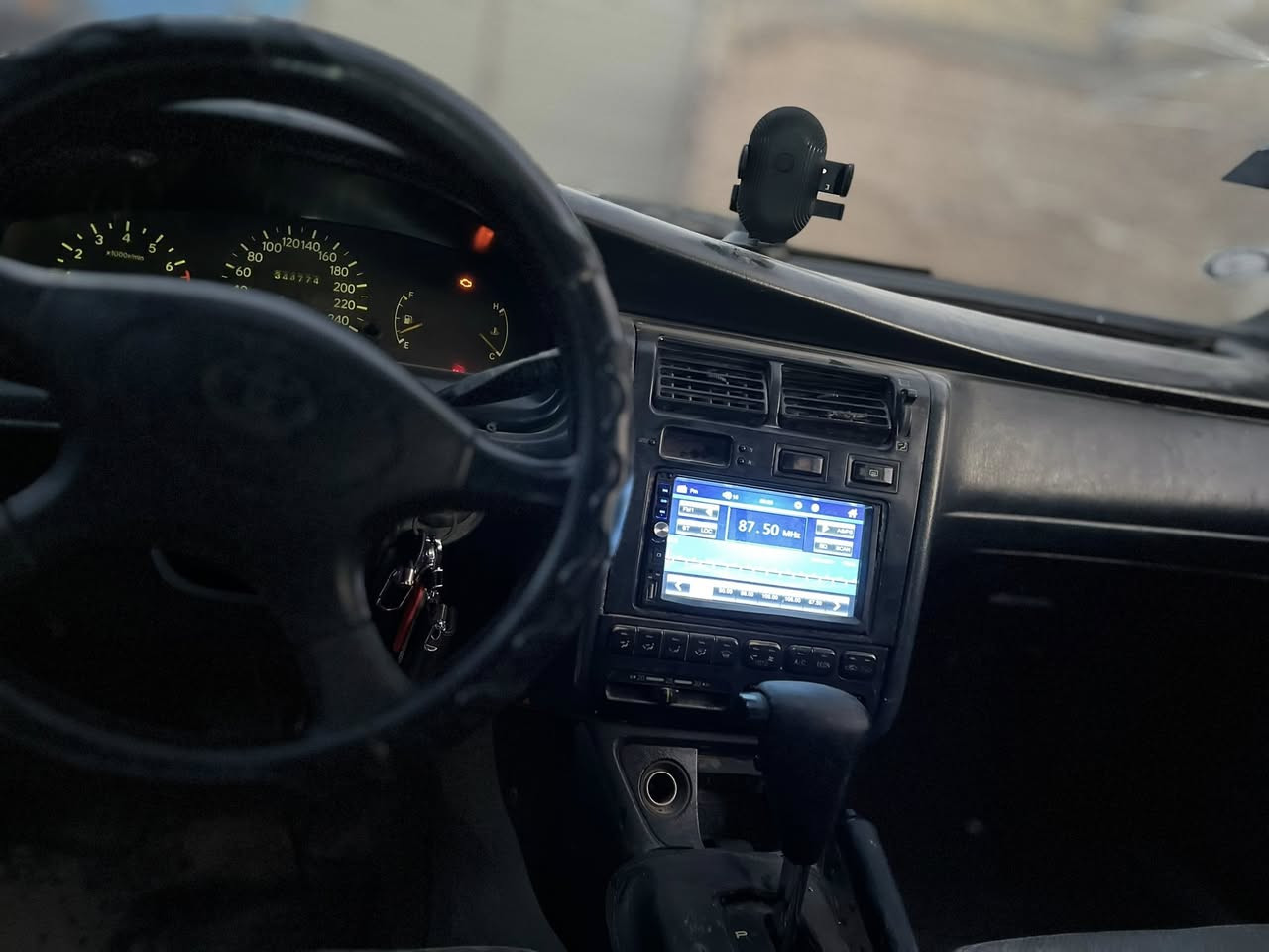 للبيع كرونا نفخ
السيارة جاهزة ما ناقصه برغي 
محورة تحوير شبه البلادي
كير مكينة ع الشرط 
كير اوتو حدادية وسط
رقم انكليزي مداور ثاني يوم
سنوية ما ساقطة لل٢٧
كهربائيات كيجات كلهه شغالة دواخل نظيفة  
مكان السيارة بالنجف وراعيها بالنجف 
السعر 39
للاستفسار ***********
