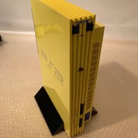 ستاند بلي ستيشن ٢ • اصفر • اسود