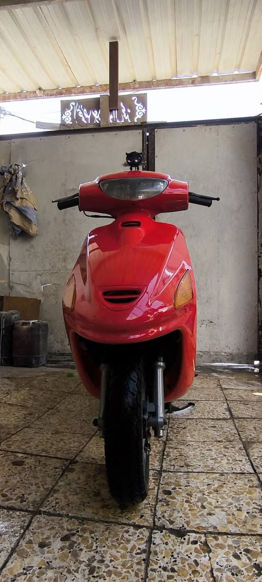 السلام عليكم للبيع دراجه فراشه ماعيزه كلشي دراجه نضيفه كلش السعر 475قفل المكان نجف شارع المطار الرقم ***********
