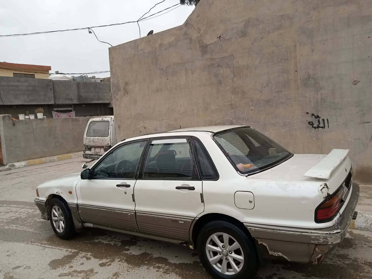 سلام عليكم سيارة للبيع موديل 88 محرك وكير مامفتوح جدد ماصار هواي من شادهن تحويل ثاني يوم سنويه ساقطه تايرات جدد شرط كامله لاخياسات لاضريه سعر ٢٧وبي مجال


**إذا كنت صاحب هذا الإعلان وتريد حذفه لأي سبب، رجاءا أرسل رسالة إلى الدعم الفني**