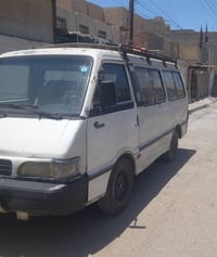كيا بستا ٩٥ مصفره هيئه ومرور رقم جديد  بغداد بسمي شرط التحويل  مكينه خ...