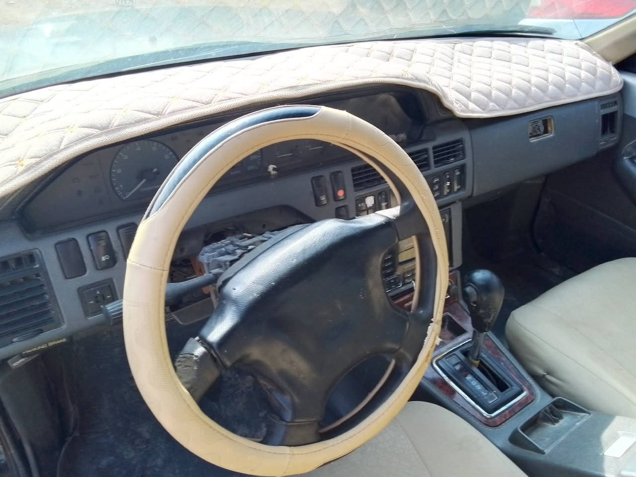 للبيع كيا فونتيشا موديل 1995 مكان السياره الديوانية رقم الهاتف ***********
