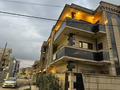 بيت للبيع ثلاث طوابق مساحه 150 متر جمعيه حمورابي مزارع الولى للتواصل والاستفسار الاتصال اخوان مكلف بل نشر 
***********
***********
