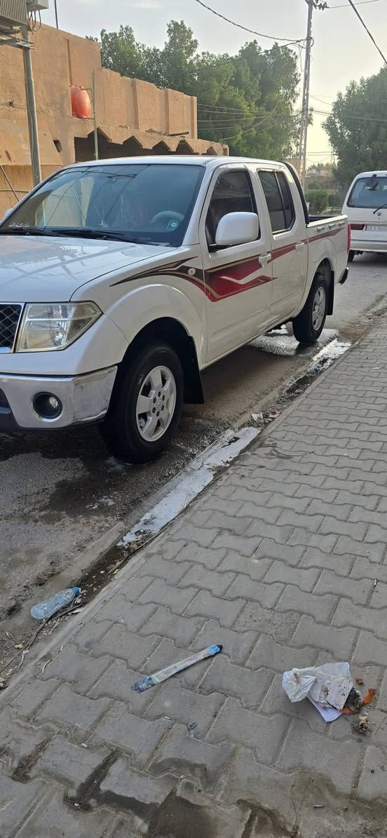 البيع 2013 سياره جديده السعر ١٢٠ وبيه مجال *********** مكان السياره نجف
