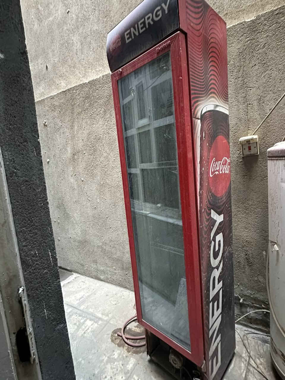 8 قدم جديدة وشغالة سعرها 150
***********
