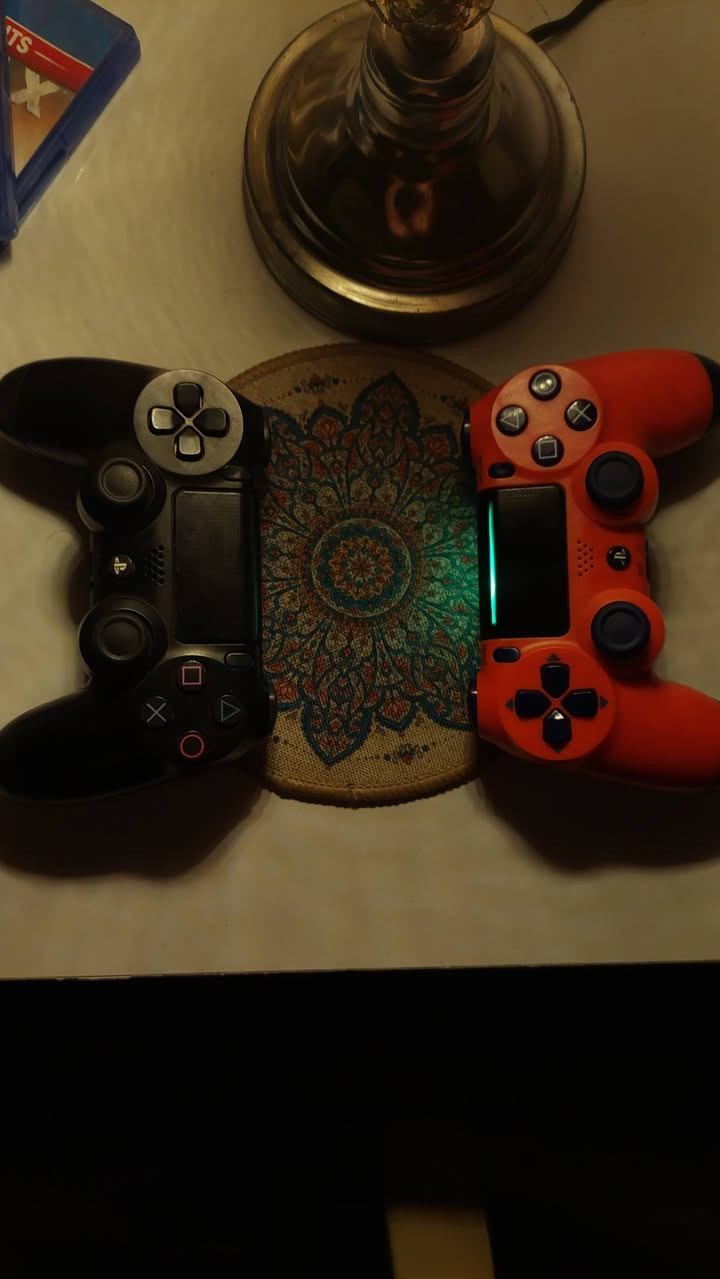 ps4+Assassin Origins +Assassin Valhalla +Mad max +gta+جوستيكات وحده بيهن شركه ب250


**إذا كنت صاحب هذا الإعلان وتريد حذفه لأي سبب، رجاءا أرسل رسالة إلى الدعم الفني**