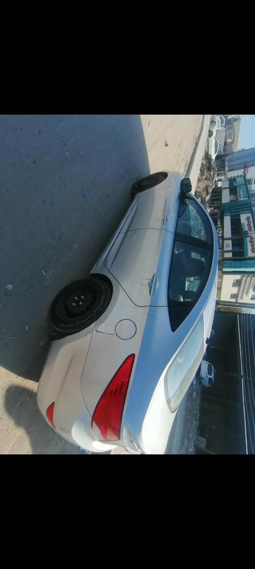 السلام عليكم
مكلف ب النشر 

للبيع أكسنت خليجي 
الموديل 2016
مكفوله من صبغ
تحكم ستيرن
محرك 1400
محرك وكير مكفول
اشاير بالمري
تبريد ثلج وتدفئه
بأسمي رقم قادسية الجديد تحويل ثاني يوم 
السعر 89 وبيها مجال
مكان السياره الديوانية 
رقم موبايل ***********
