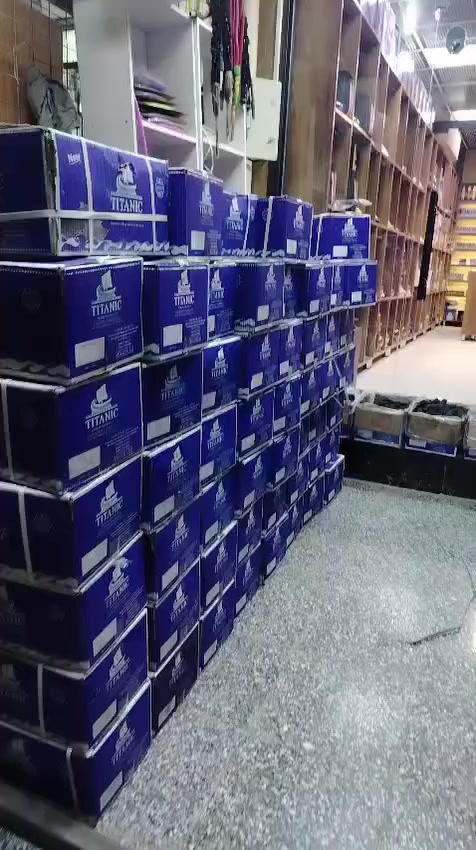 يالله السلام عليكم
النوعيه (كوكو مشن) و( التايتنك) اقوى نوعيات حالين 
يتوفر
 (فحم واشر) 
و (الملس،) 
و (المحزز) 
و(مستطيل مشيف) 
و(مربع مثقوب) 
و(طبيعي بدون غاز ) 
درجه اوله موجود نموذج وشوفه النوعيه مالته كلهن درجه اوله وباسعار منافسه للسوك وبسعر زين  (للاستفسار او الحجز راسل هنا على هاذ الرقم ((***********))
