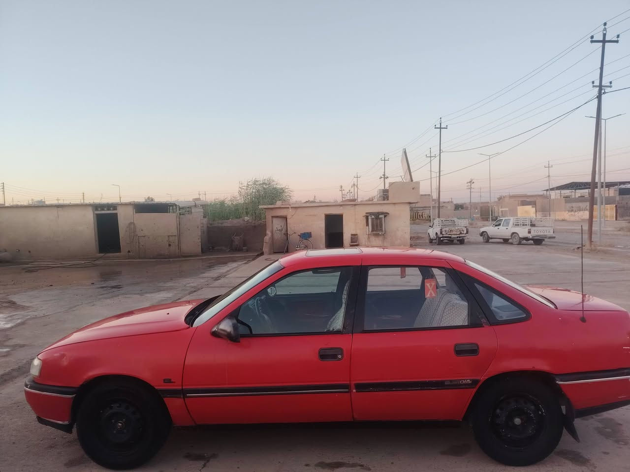 سياره اوبل فكترا موديل 92حجم 16قايش عريض باور سياره نظيفه جدا كولشي مابي شرط بدون ضربه سنويه منتهي21 شرط تحويل كهربائية كلها شغال تخم صدر جديد سعر 30وبي مجال بسيط عنوان كركوك الحويجه مروس هم يرهم  رقم هاتف ***********
***********
