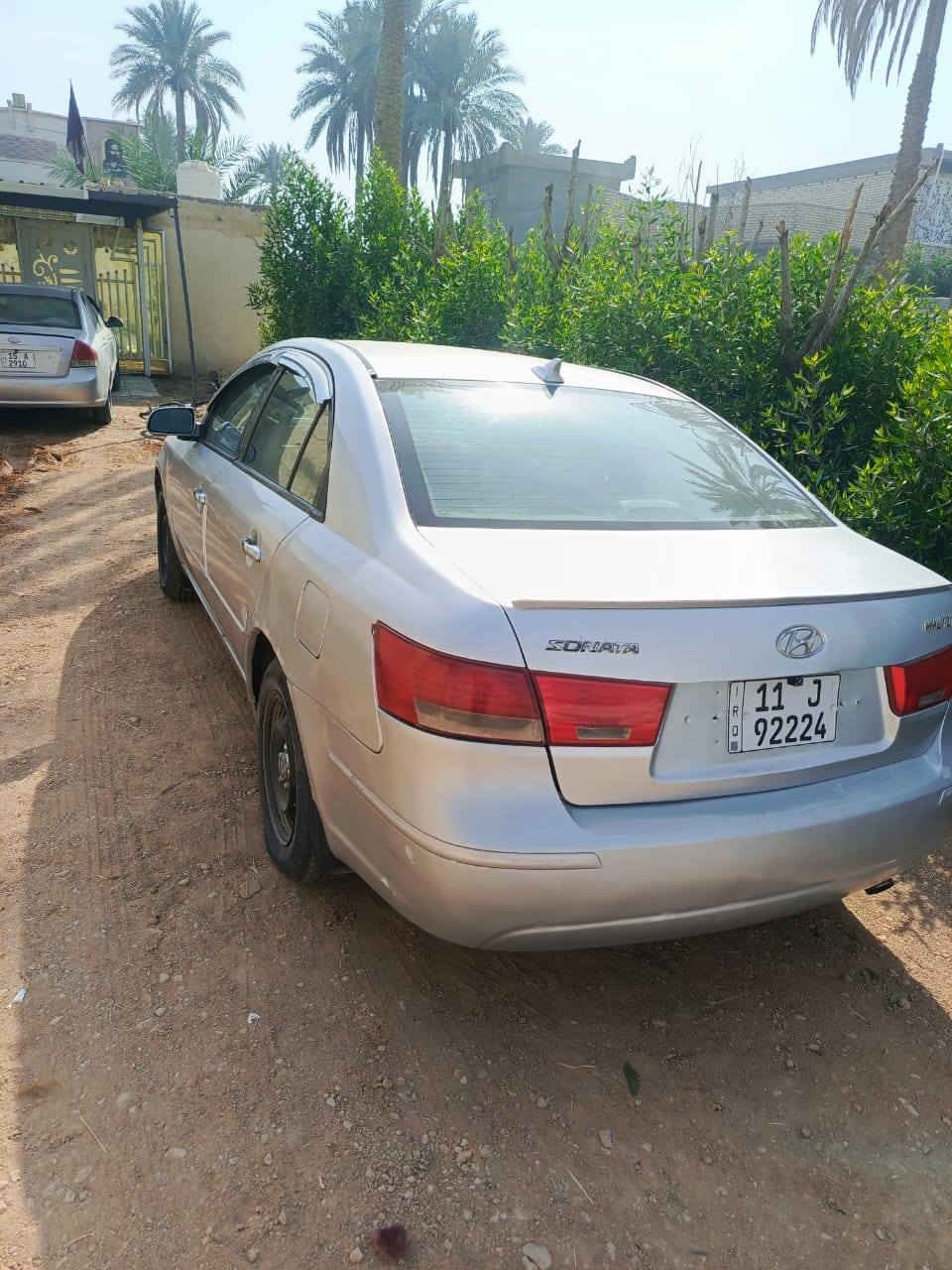 السلام عليكم عندي سوناتا مقدس موديل ٢٠٠٩ خليجي مكينه ٢٤٠٠ وكير وتبريد خير من الله حادث جاملغ خلفي فقط مصبوغه حزام حداديه ٧٠ ٪اي استفسار اتصل على رقم *********** مكان سياره كربلاء طوريج
