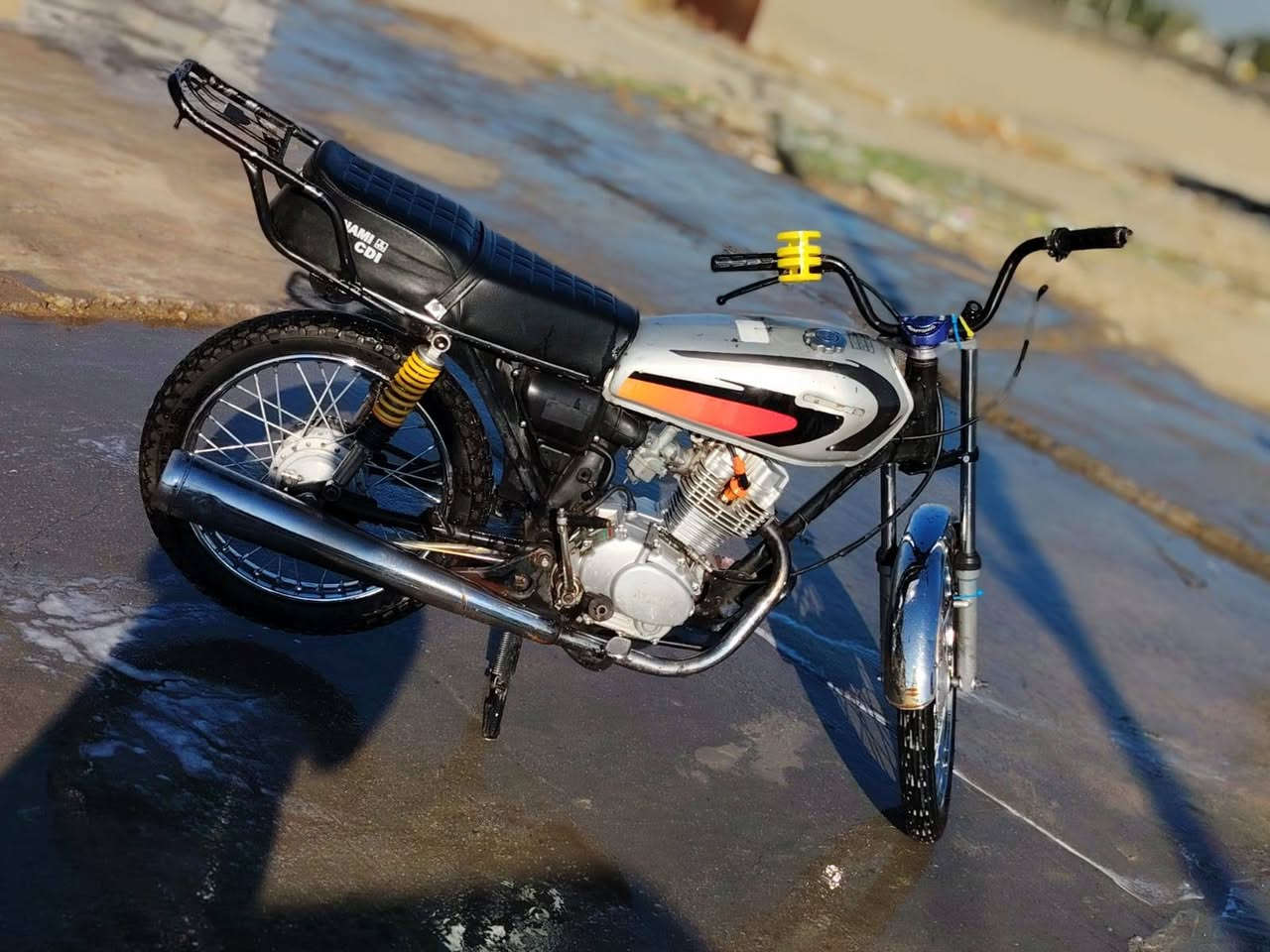 سلام عليكم شباب دراجة 4كير البيع نضافة فول السعر مناسب تحياتي الكم


**إذا كنت صاحب هذا الإعلان وتريد حذفه لأي سبب، رجاءا أرسل رسالة إلى الدعم الفني**