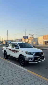 للبيع هايلوكس فور ويل  مكفول كالفه عامه   موديل 22  شركه ساز   كير اتو...