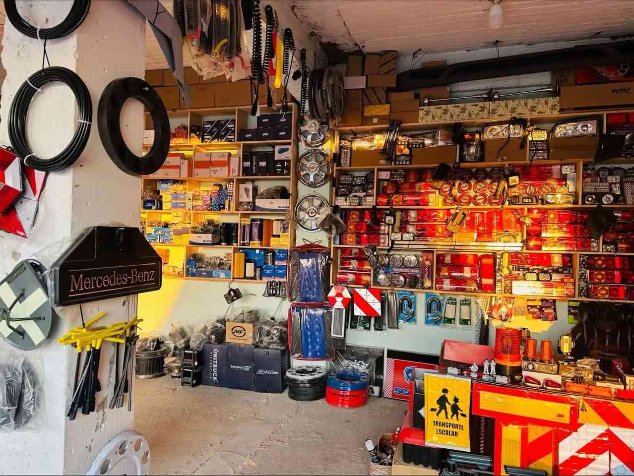 سلام وعليكم محلات كامله للبيع ادوات وكماليات اكترس سكانيا هينو كنتر اسعار اقل من اسعار جمله المكان بابل 

***********
