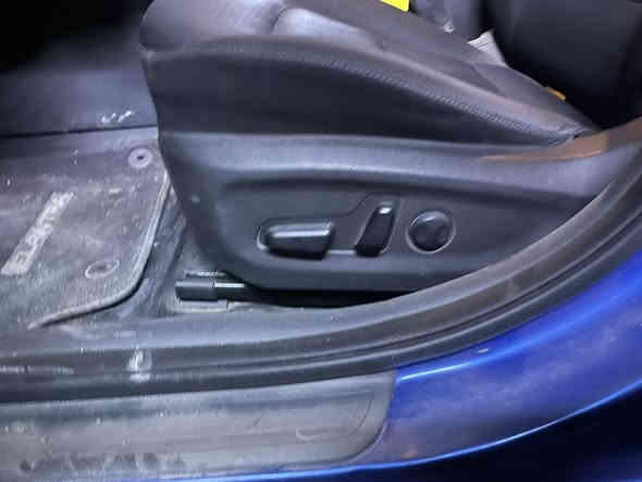 سلام عليكم الانترا موديل 2017
امريكي حادثه مثل ما موضح بدون دواخل 
وبل عراق بيهة طخة بل باب الخلفي والجاملغ مرشوش ربع الجاملغ وربع الباب 
فول مواصفات 
بصمه 
رادارات 
فتحه 
تدفئ كشنات 
كشن كهربائي 
ب115 وبيه مجال بسيط 
***********
