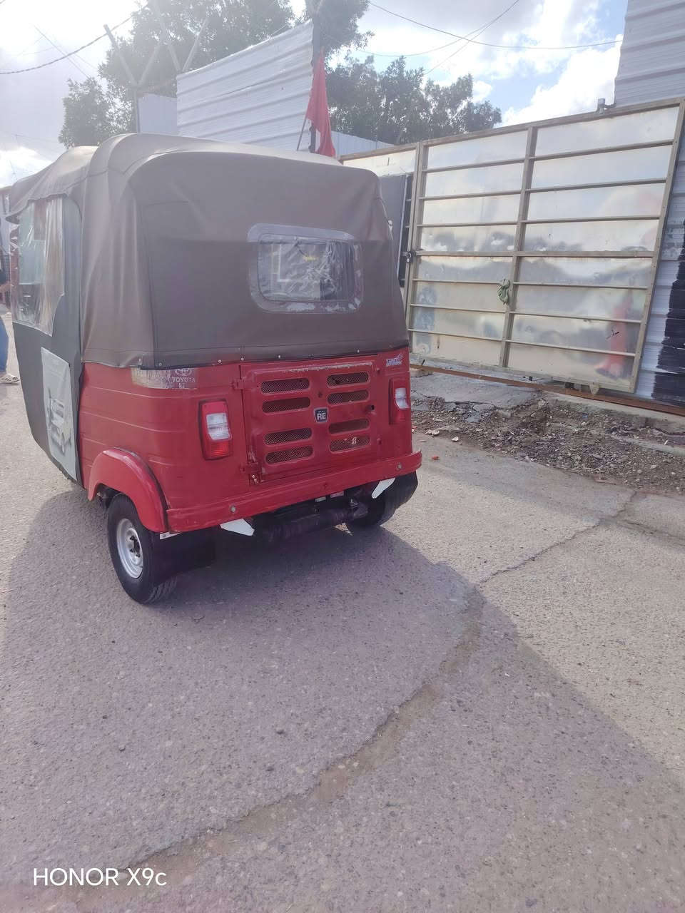 سلام عليكم ورحمة تكتك شهر ١٢٢٠١٧مال شغل امكان الشعله رقم***********
